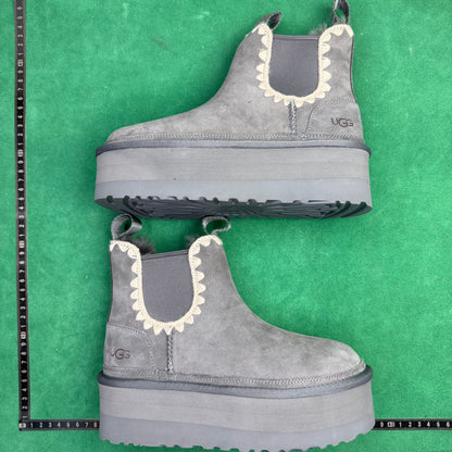 TT UGG