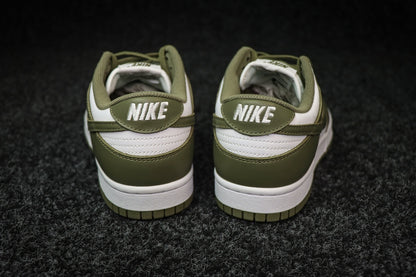 Dunk SP Medium Olive