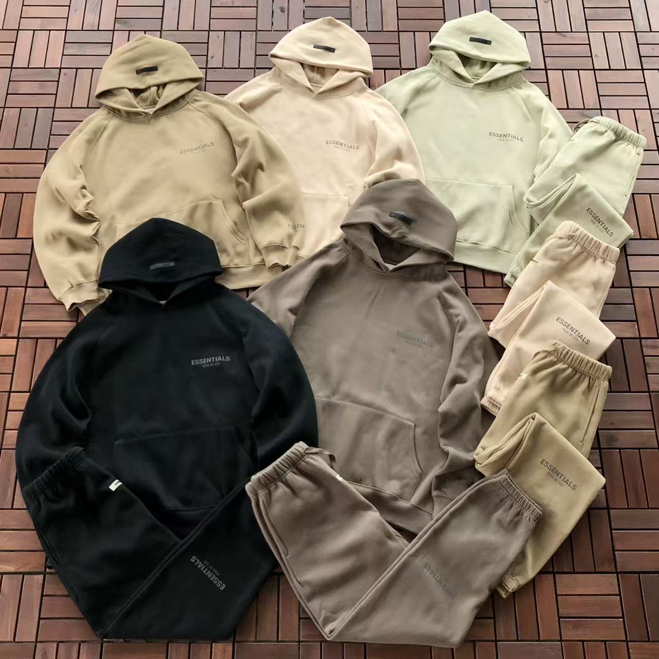 Conjuntos Essentials