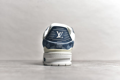 Trainer White and Blue