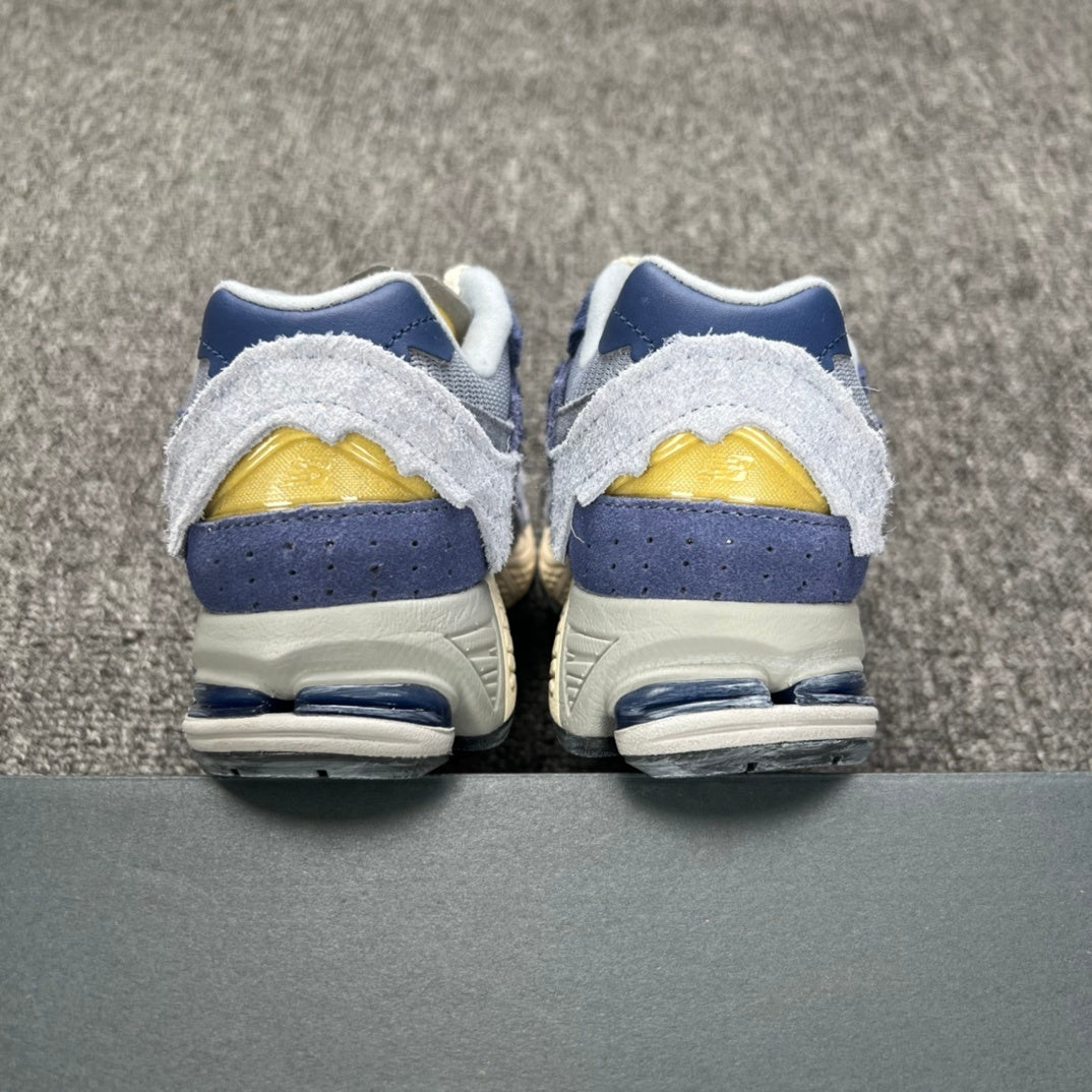 2002R Protection Pack Blue