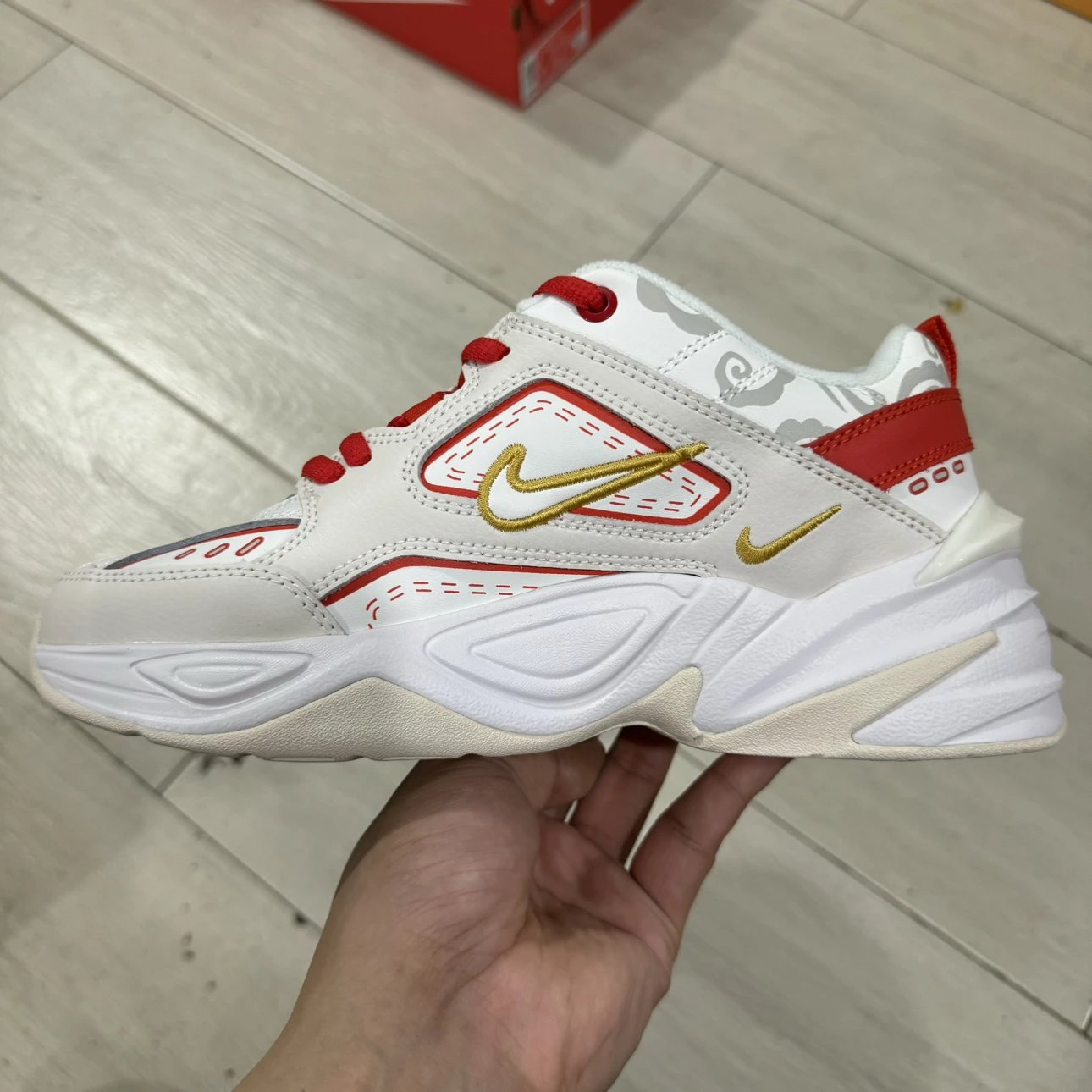 M2K Tekno Red