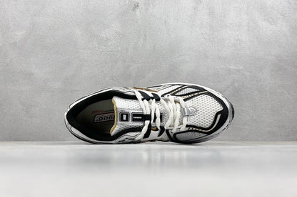 1906 White Gold Black