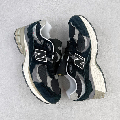 2002 Black