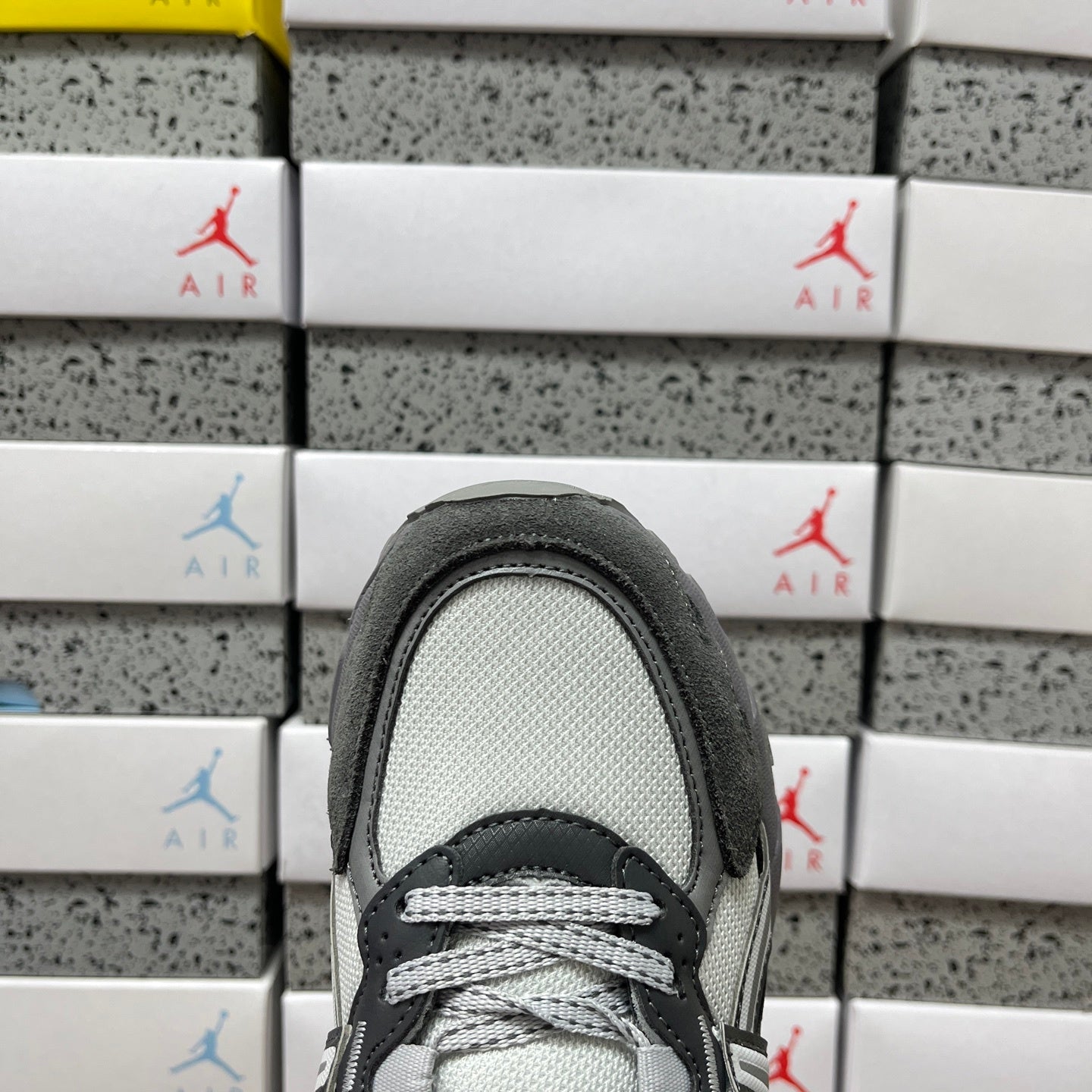GEL-SONOMA TR62 Concrete/Obesidan Grey