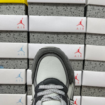 GEL-SONOMA TR62 Concrete/Obesidan Grey
