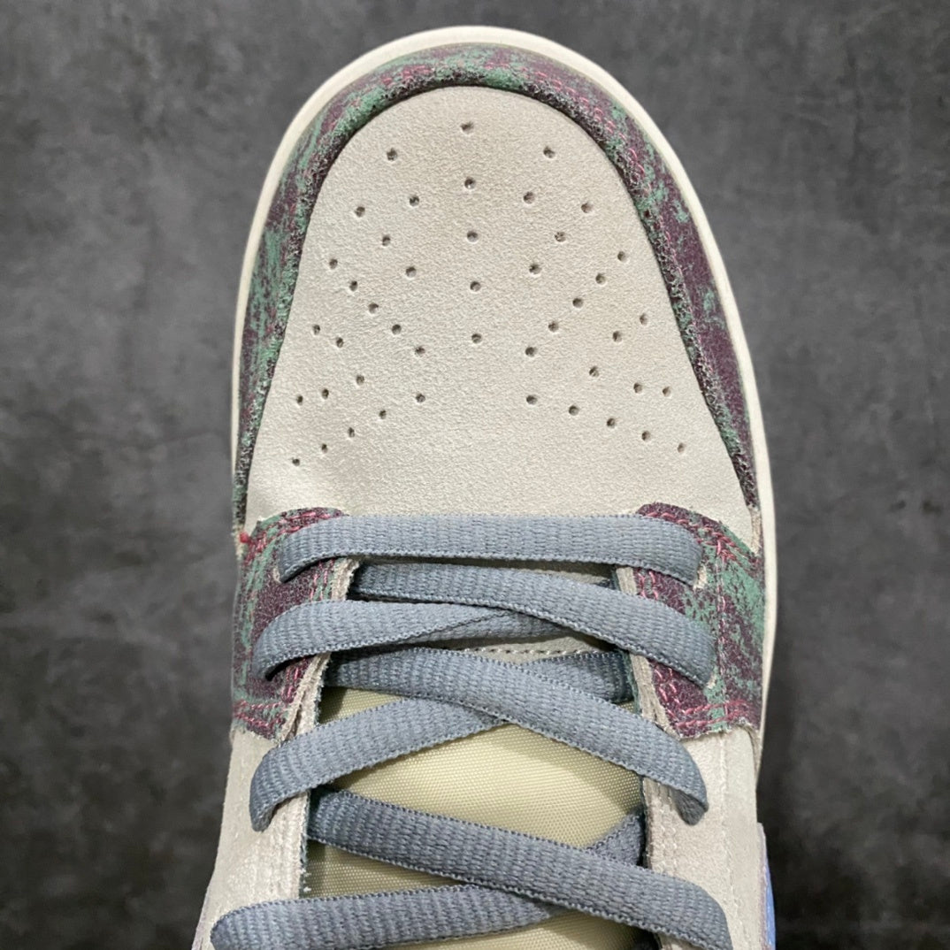 Dunk SB Crenshaw Skate Club