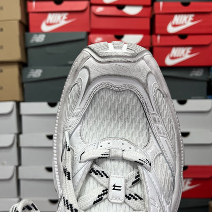 BLG 6XL Triple White