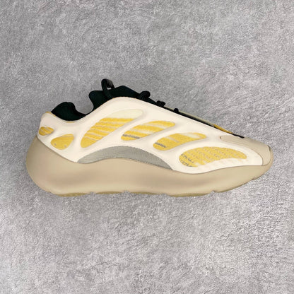 700 V3 Clay Brown