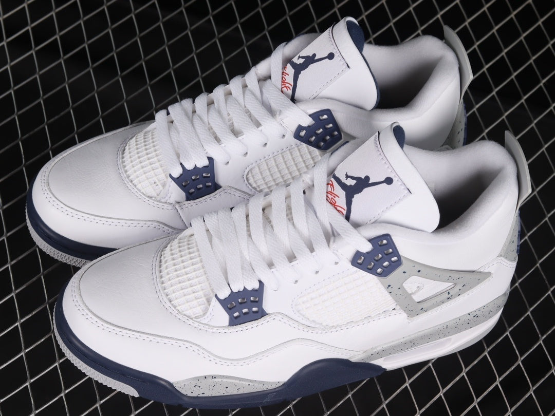 AJ4 Retro Midnight Navy