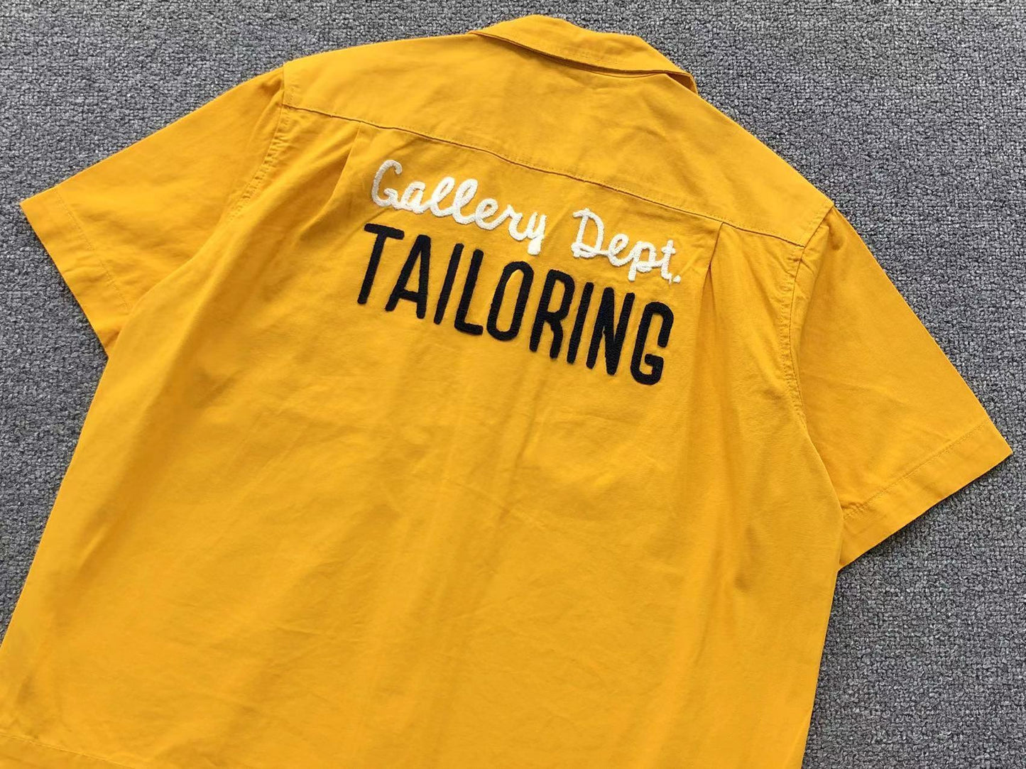 T-shirt GALLERY DEPT