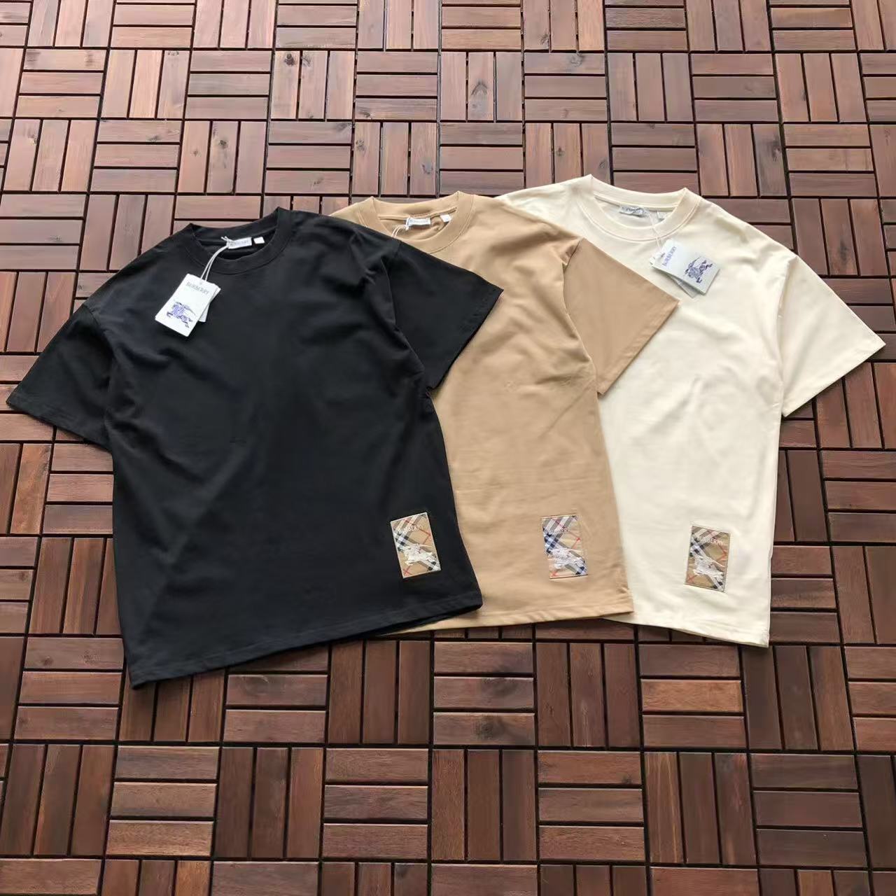T-Shirts BB
