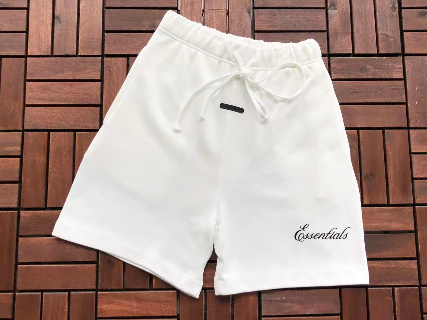 Conjuntos Essentials