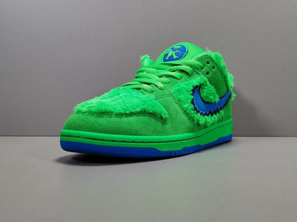 Dunk SB Grateful Dead Bears Green