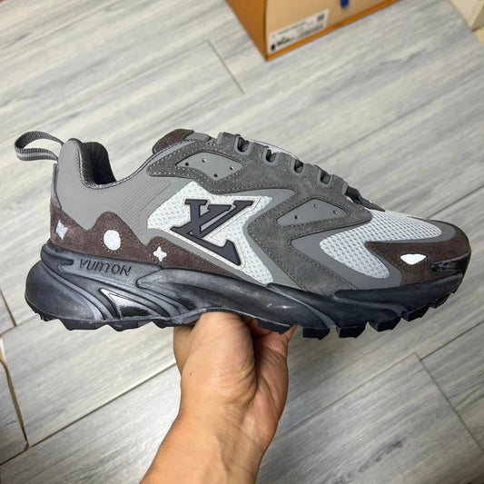 LV Runner Tatic