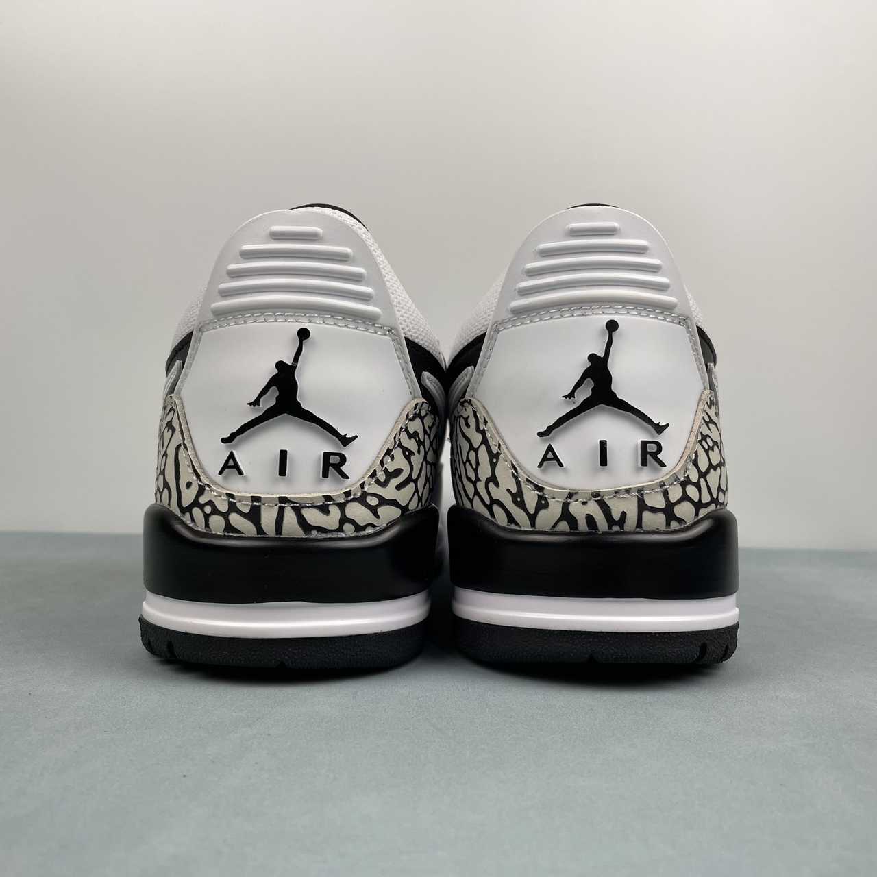 Legacy 312 Reverse Panda