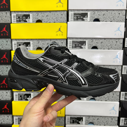 Gel-1130 Black/Pure Silver