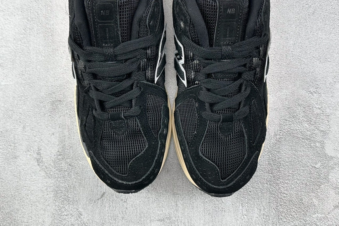 1906 Black Cream