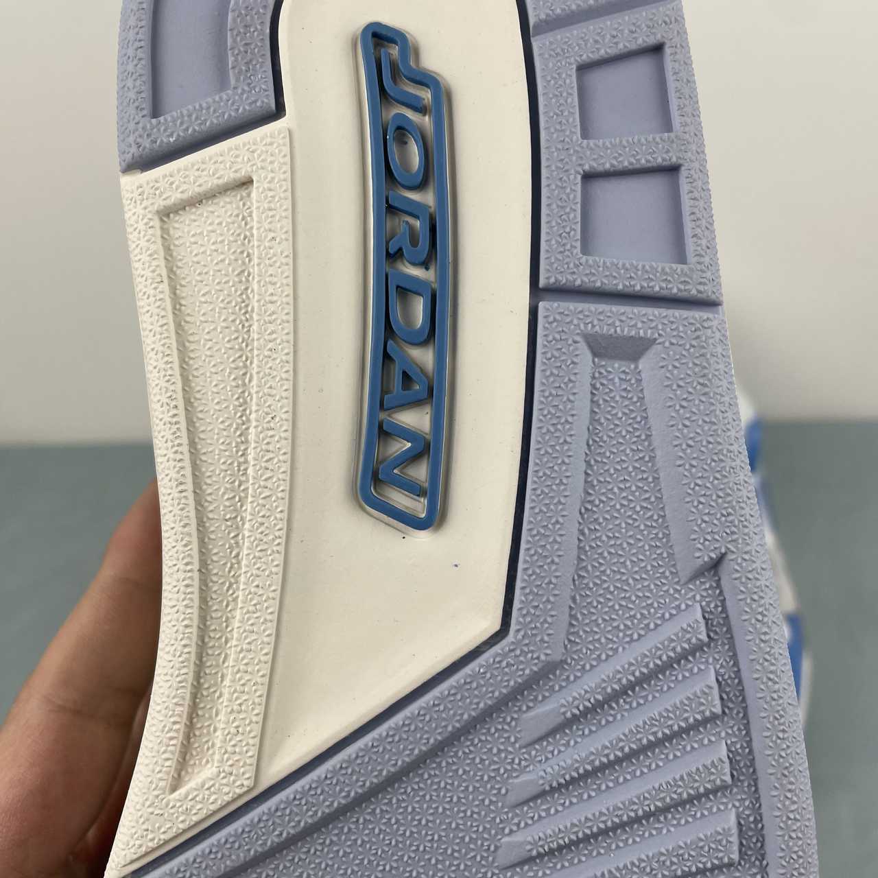 Legacy 312 Blue Box