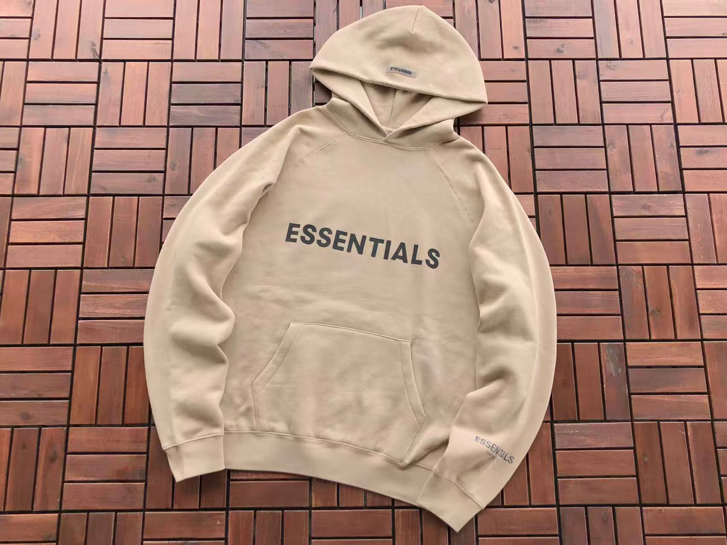 Conjuntos Essentials