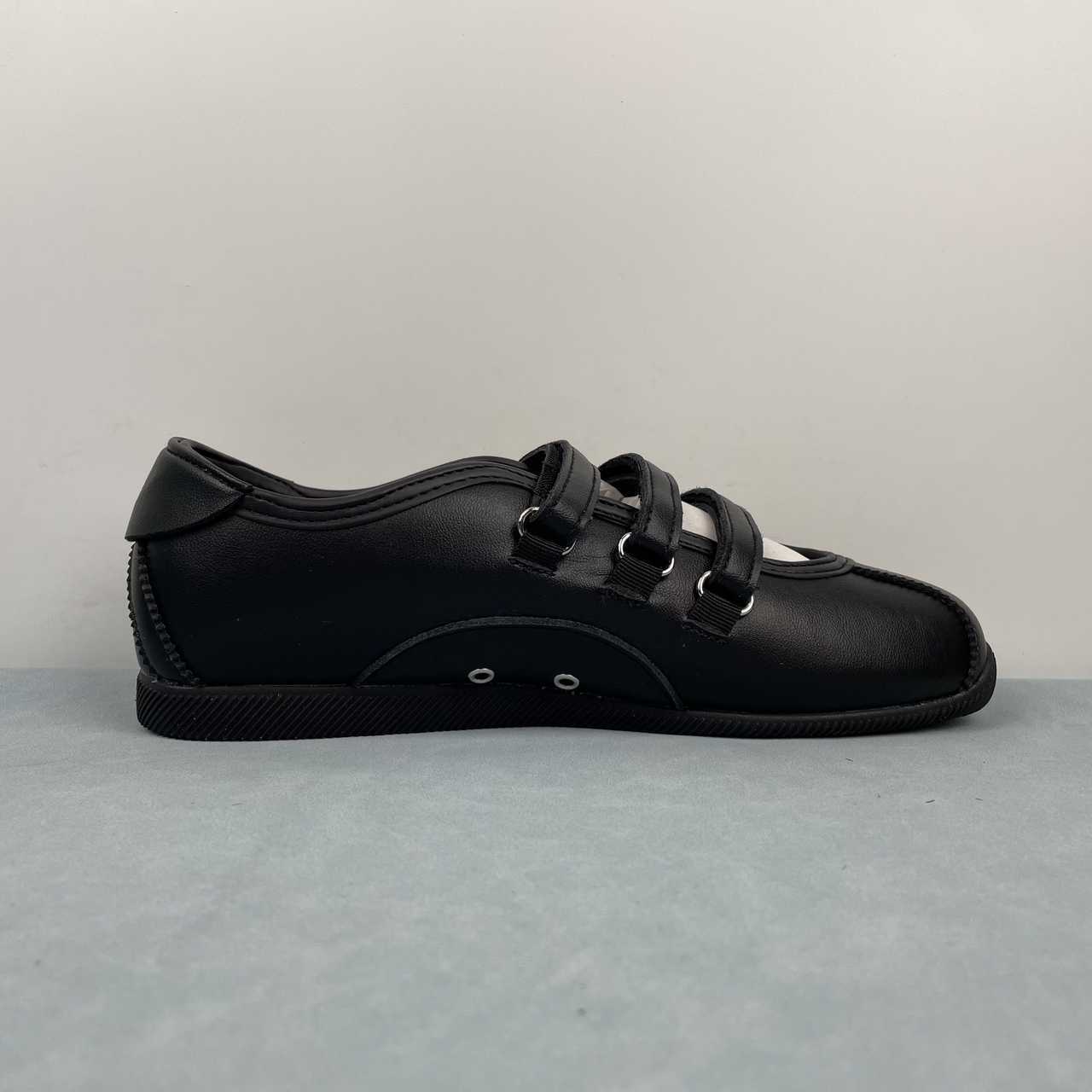 ANFU TRAINERS Black/White