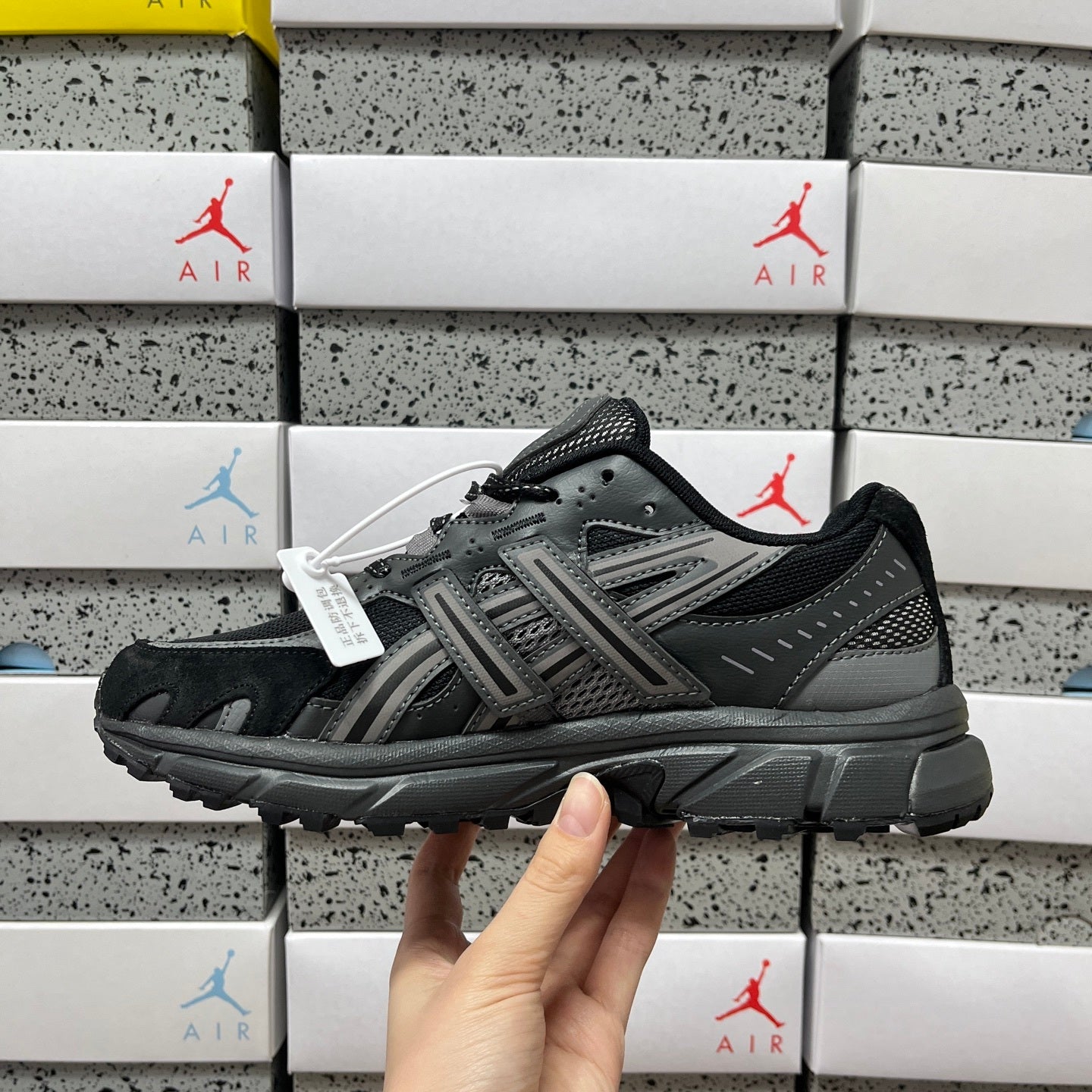 GEL-SONOMA TR62 Black/Graphite Grey