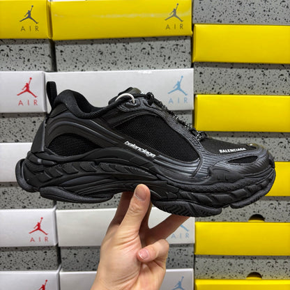 BLG Triple S.2 Black
