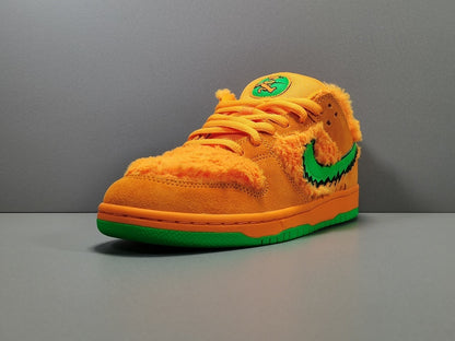 Dunk SB Grateful Dead Bears Orange