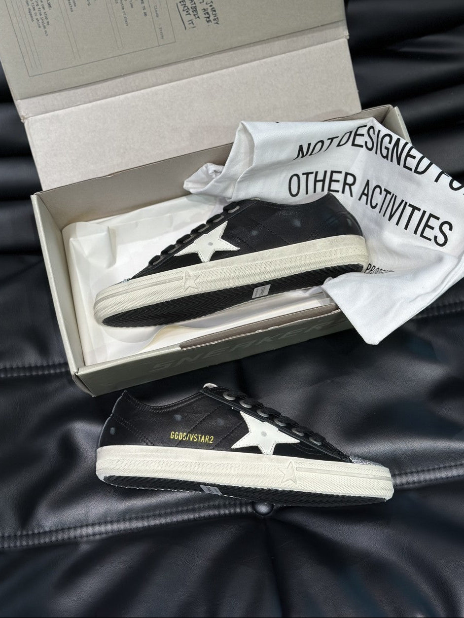 GDGS V-Star Black Lether White Tip