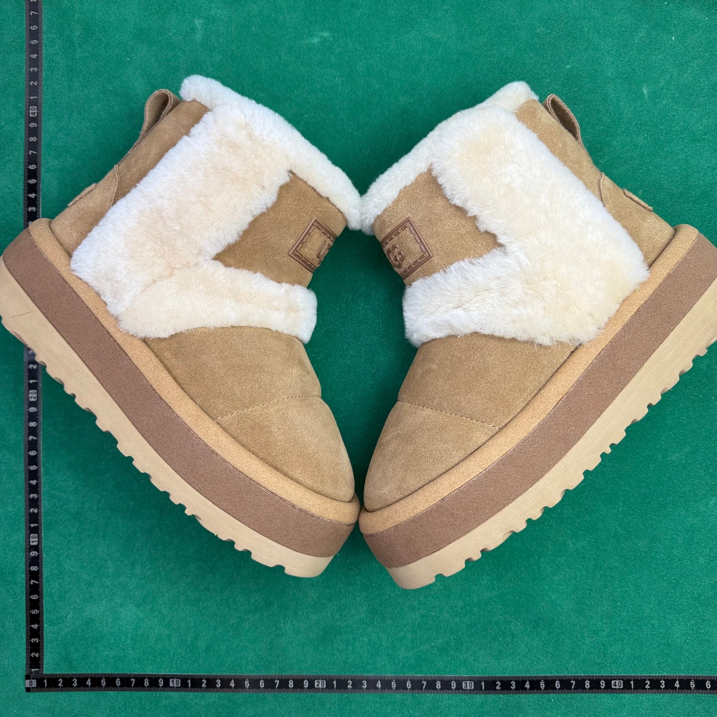 TT UGG