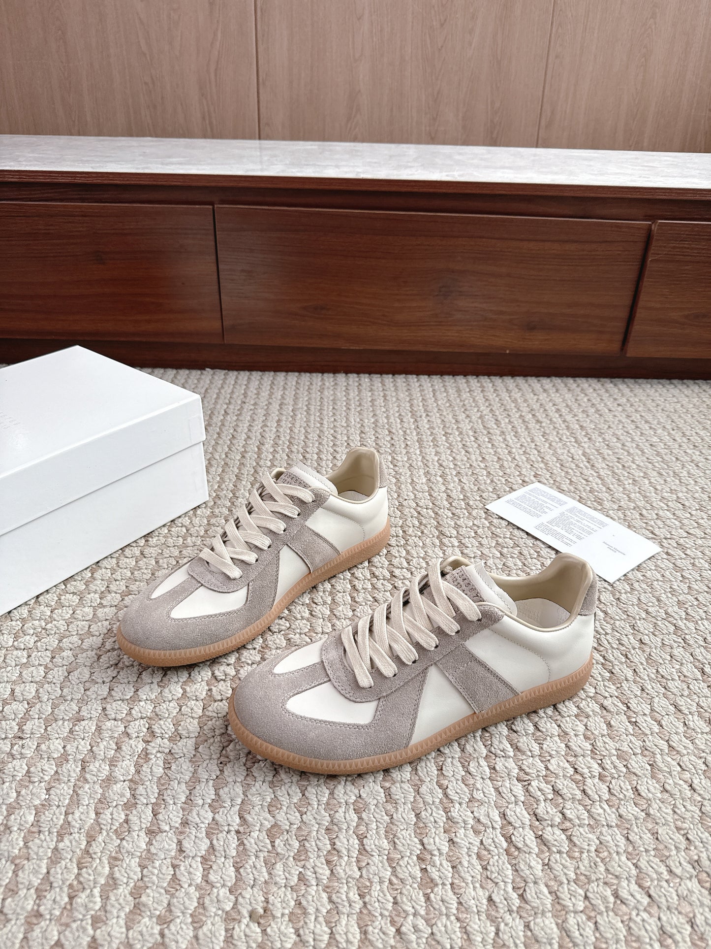 Maison White Brown Strap