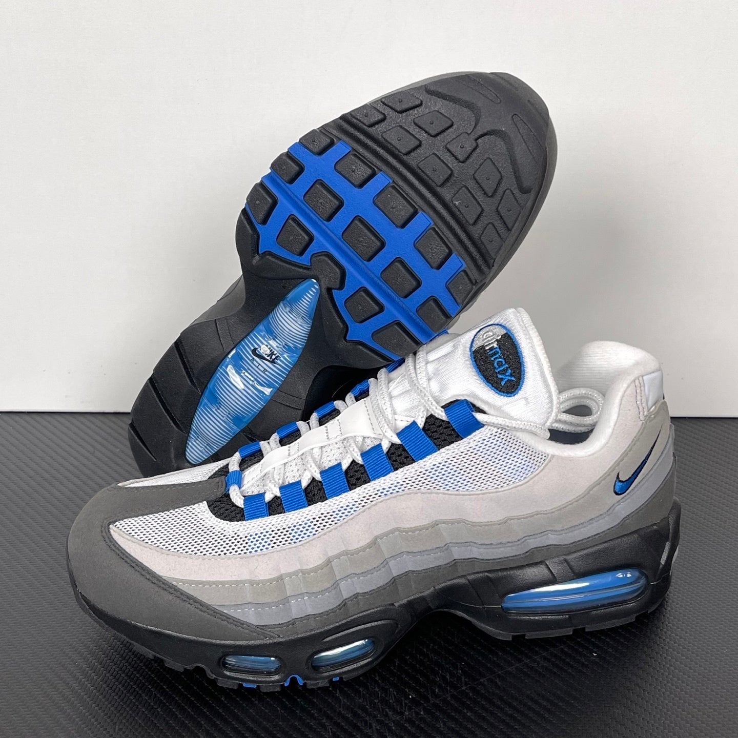 95 BlueGrey Black