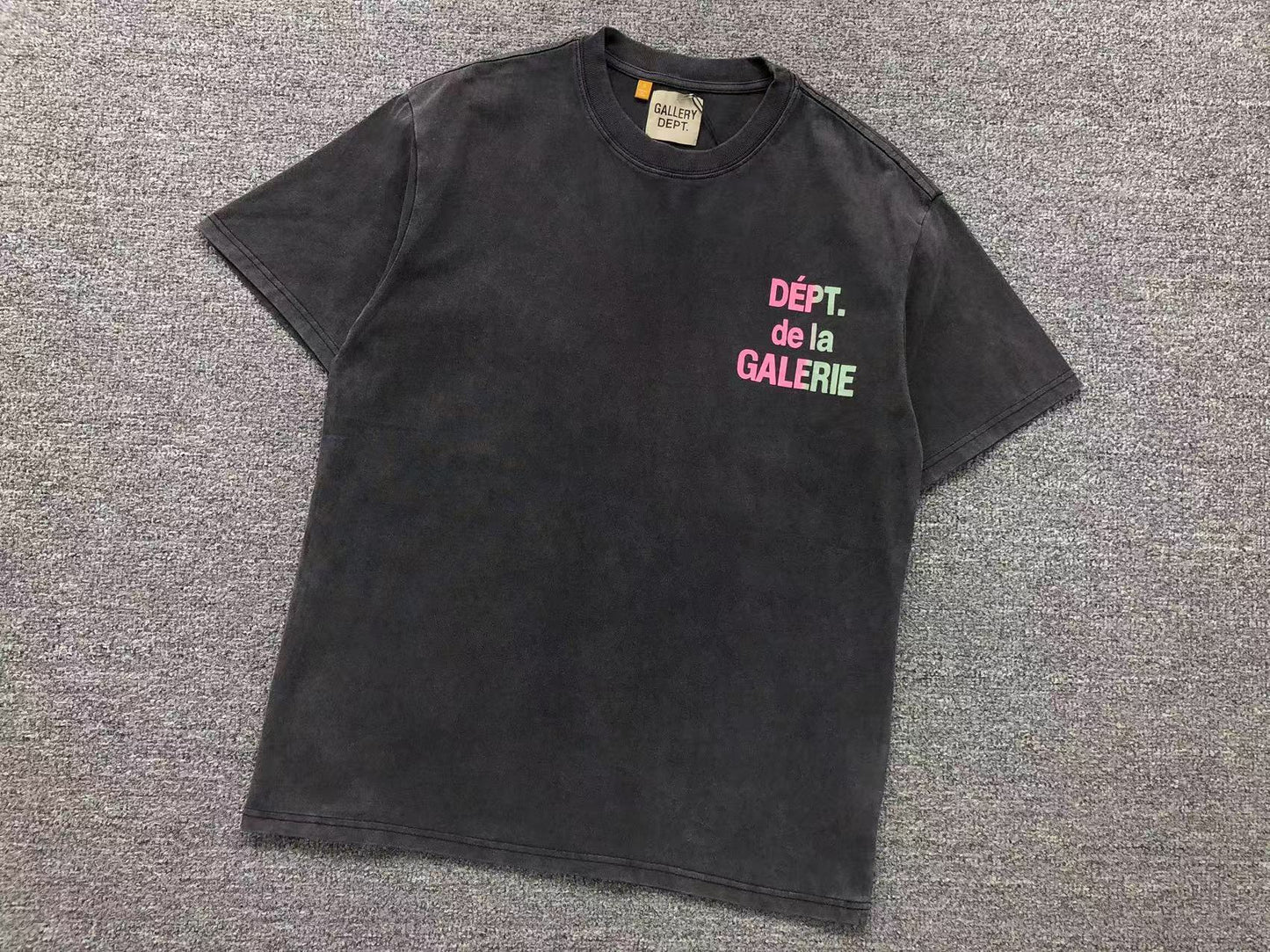 T-shirt GALLERY DEPT