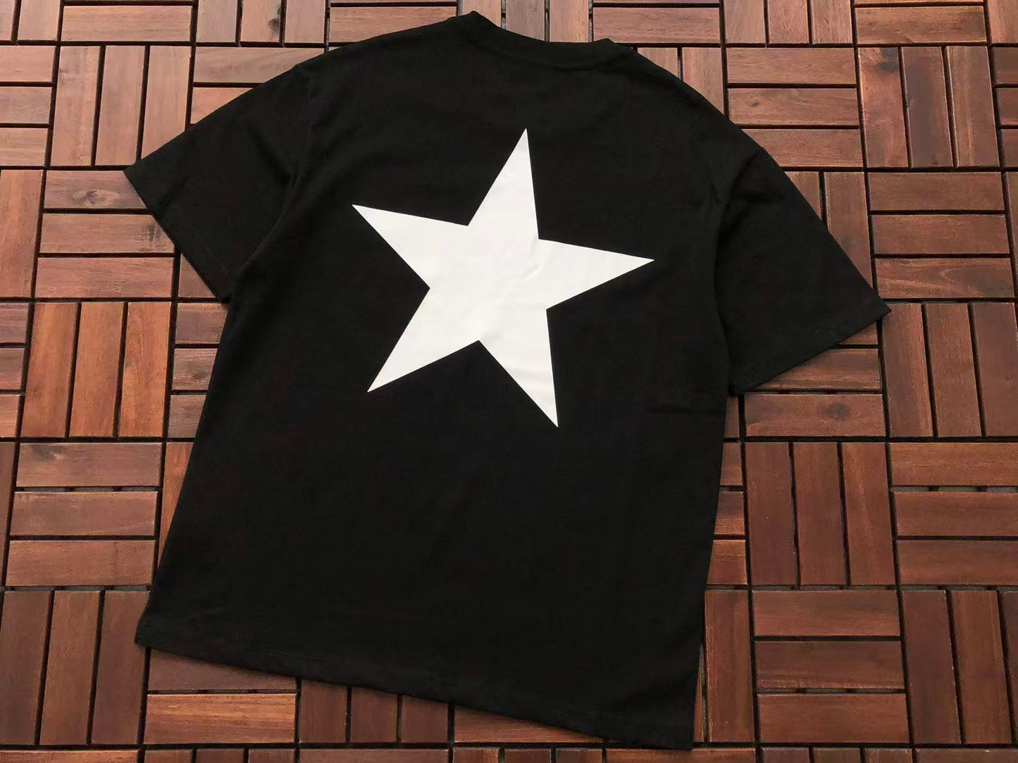 T-Shirts ESSENT