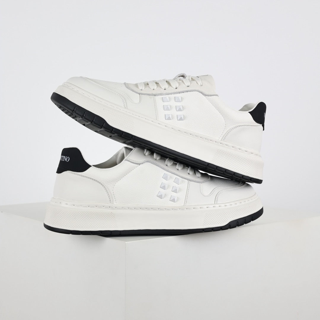 Valentino White Black