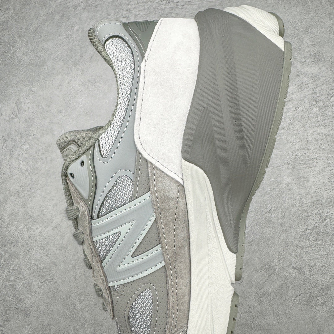990 Grey White USA