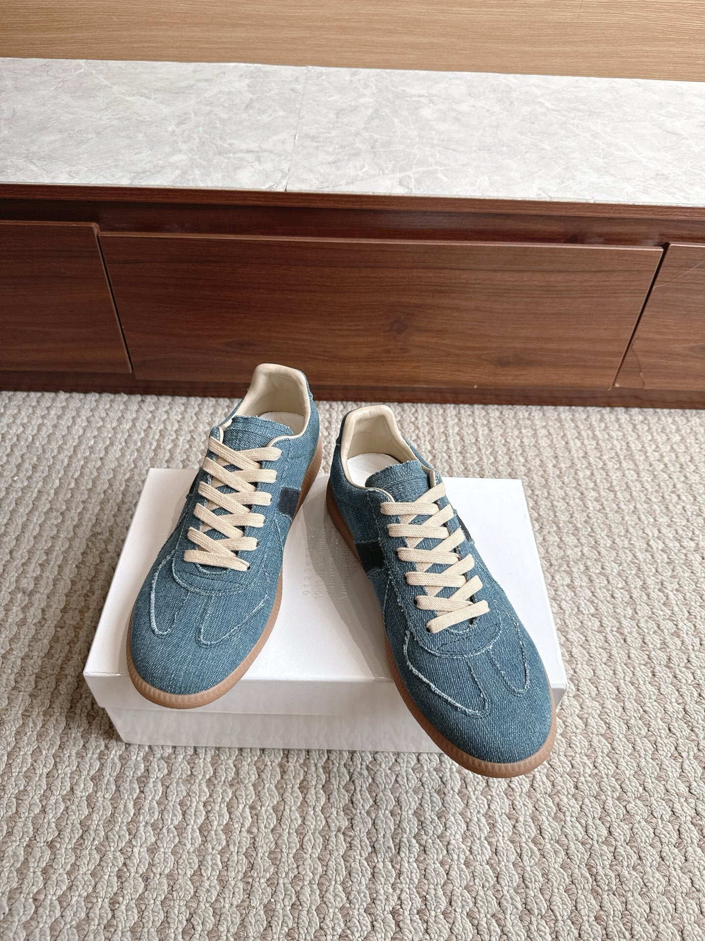 Maison Light Blue Jean