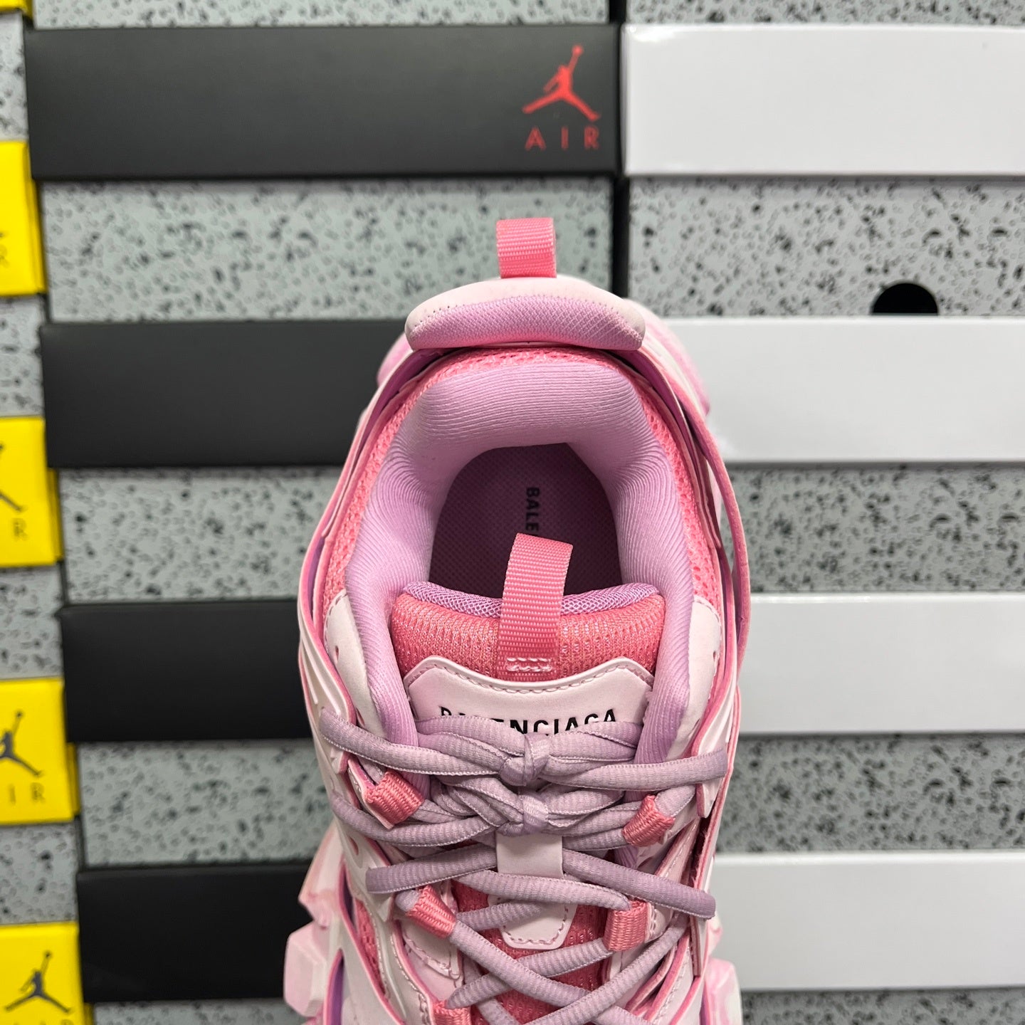 BLG Track Litle Pink