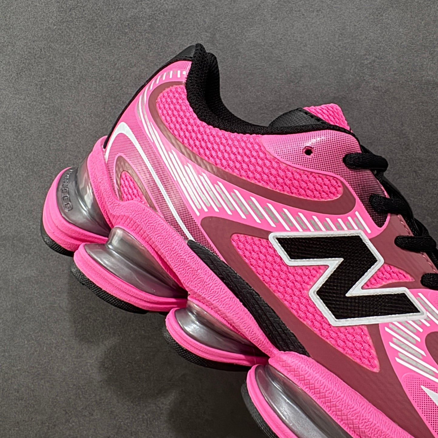 2000 Pink and Black