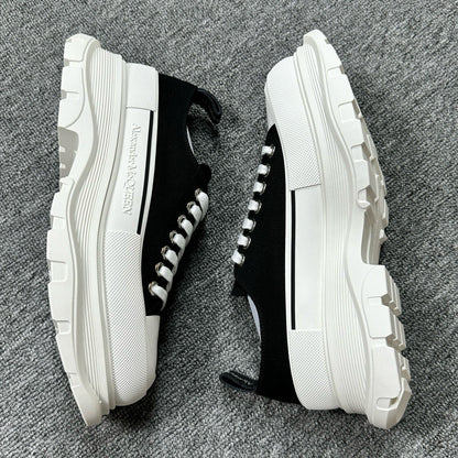 Alexander McQueen Black and White