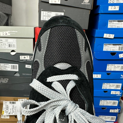 993 Black