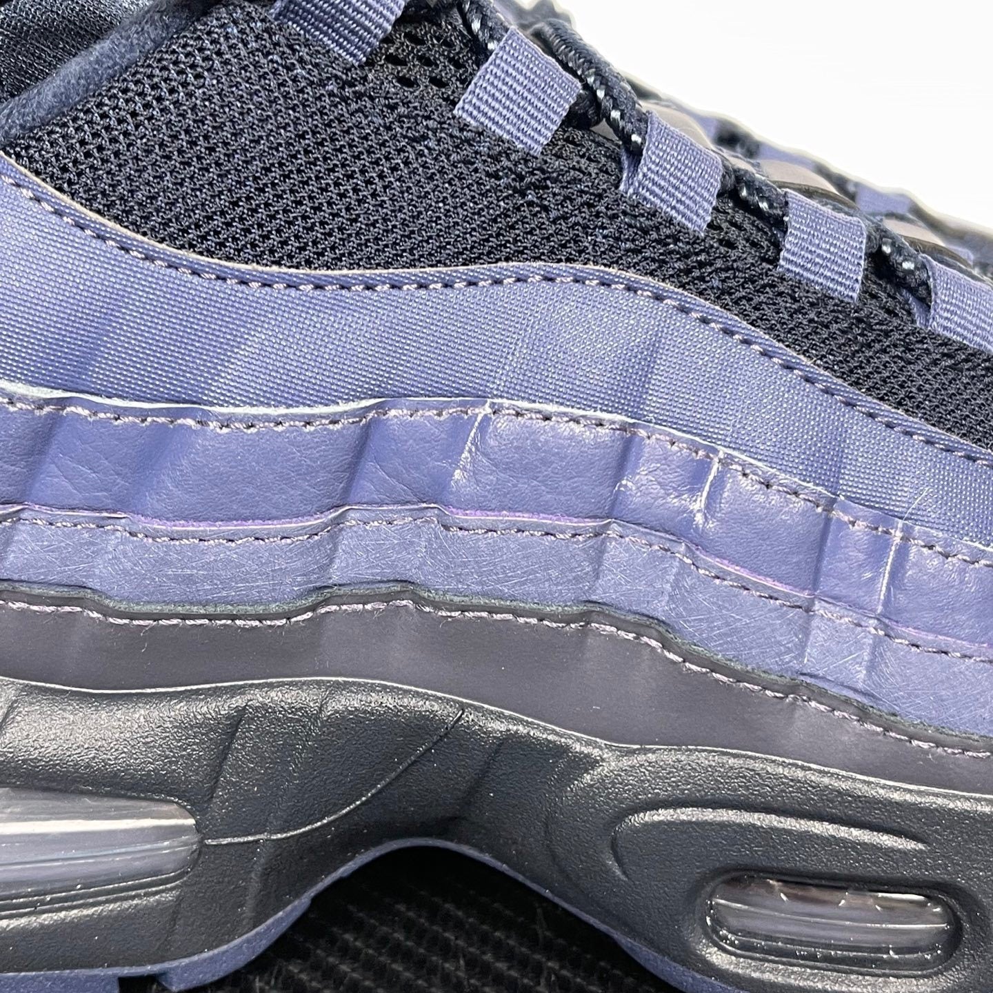 95 Purple Wolrd