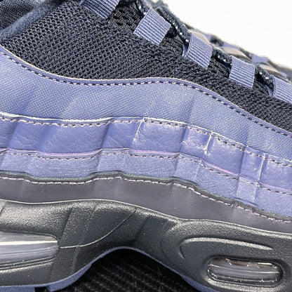 95 Purple Wolrd