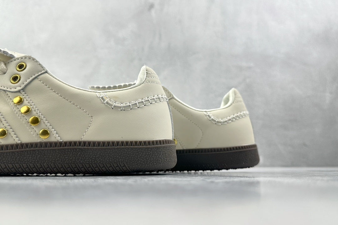 Samba Studded Pack