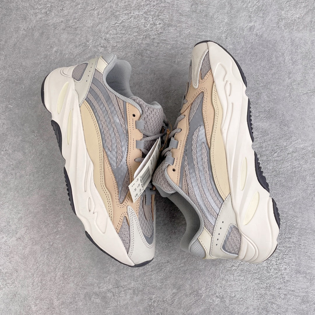 700 V2 Cream