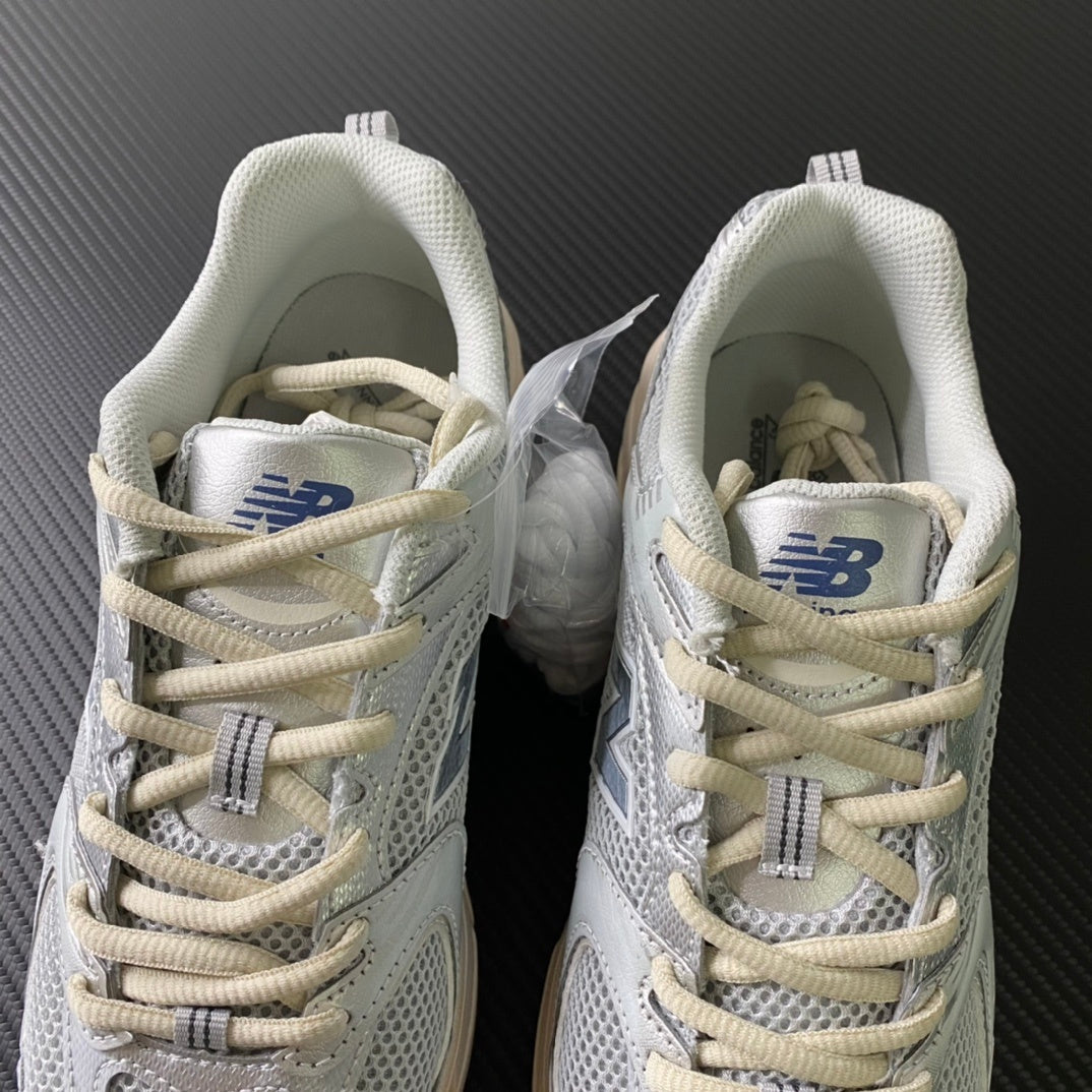 530 Vintage Grey