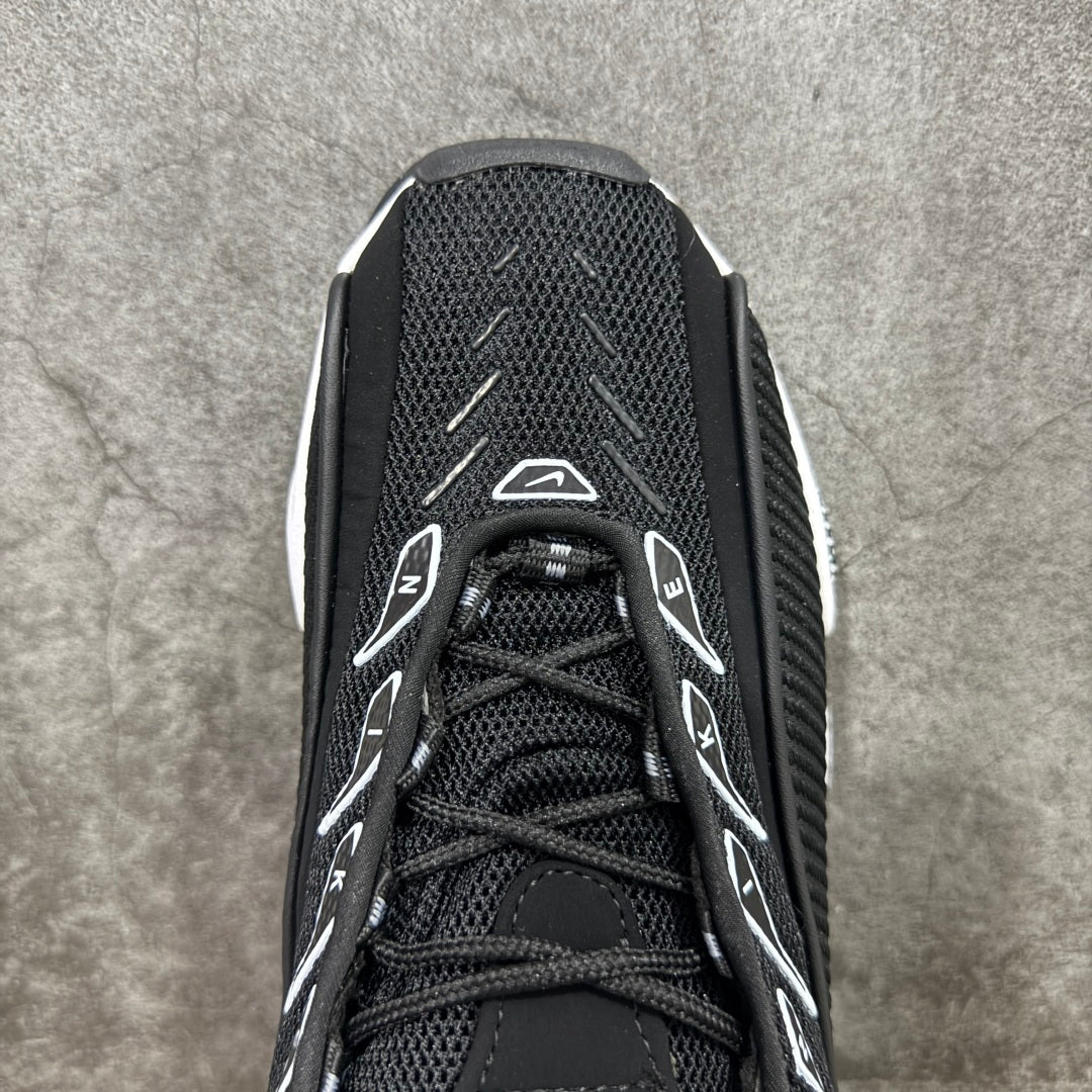 Nocta Glide Black/White