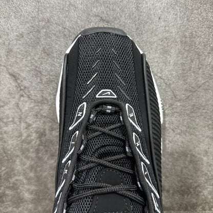 Nocta Glide Black/White