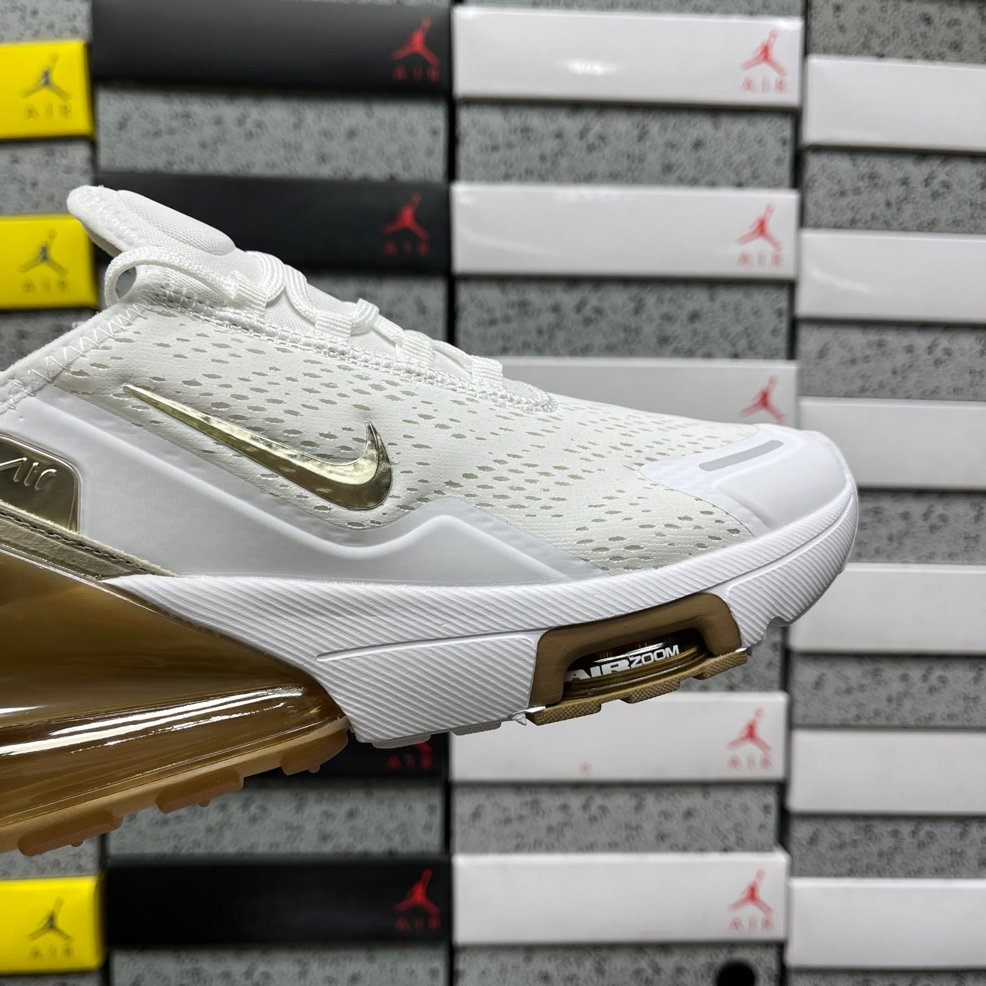 Air Max 270 Premium Sail/Metallic Gold