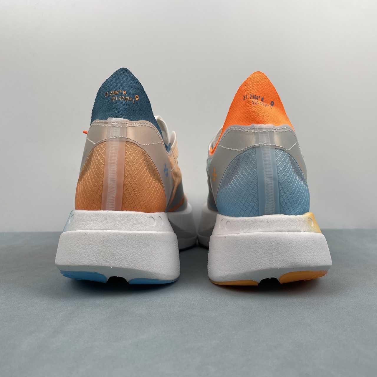 Adios Pro 4 Mandarin Ducks